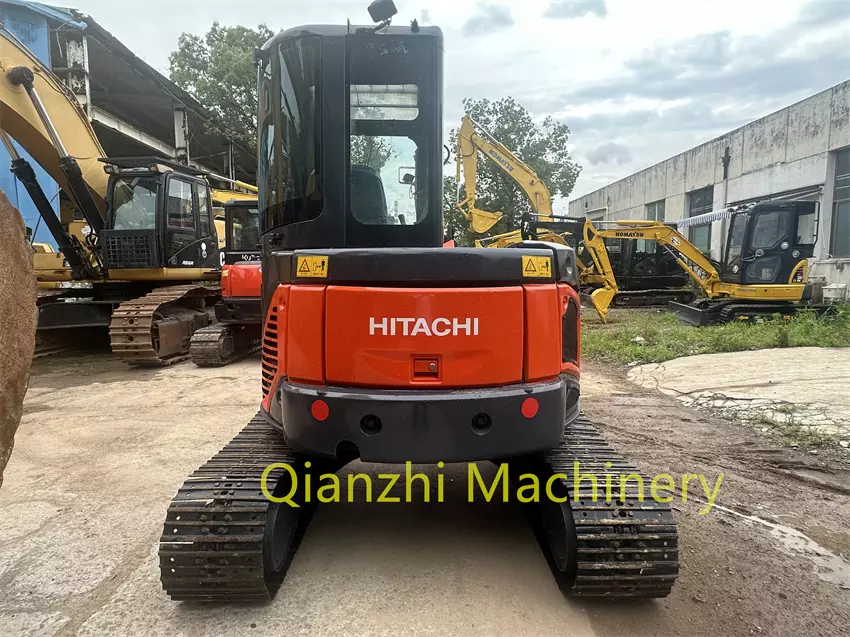 イイダ ZX490-7G Large - HitachiCM Europe
