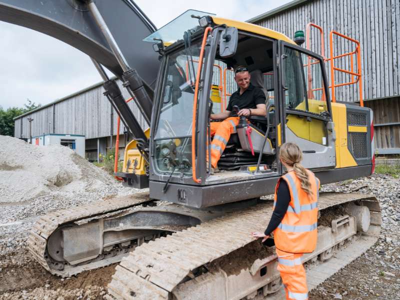 Excavator Operating Weight 6 Surprising Facts You Didn't Know